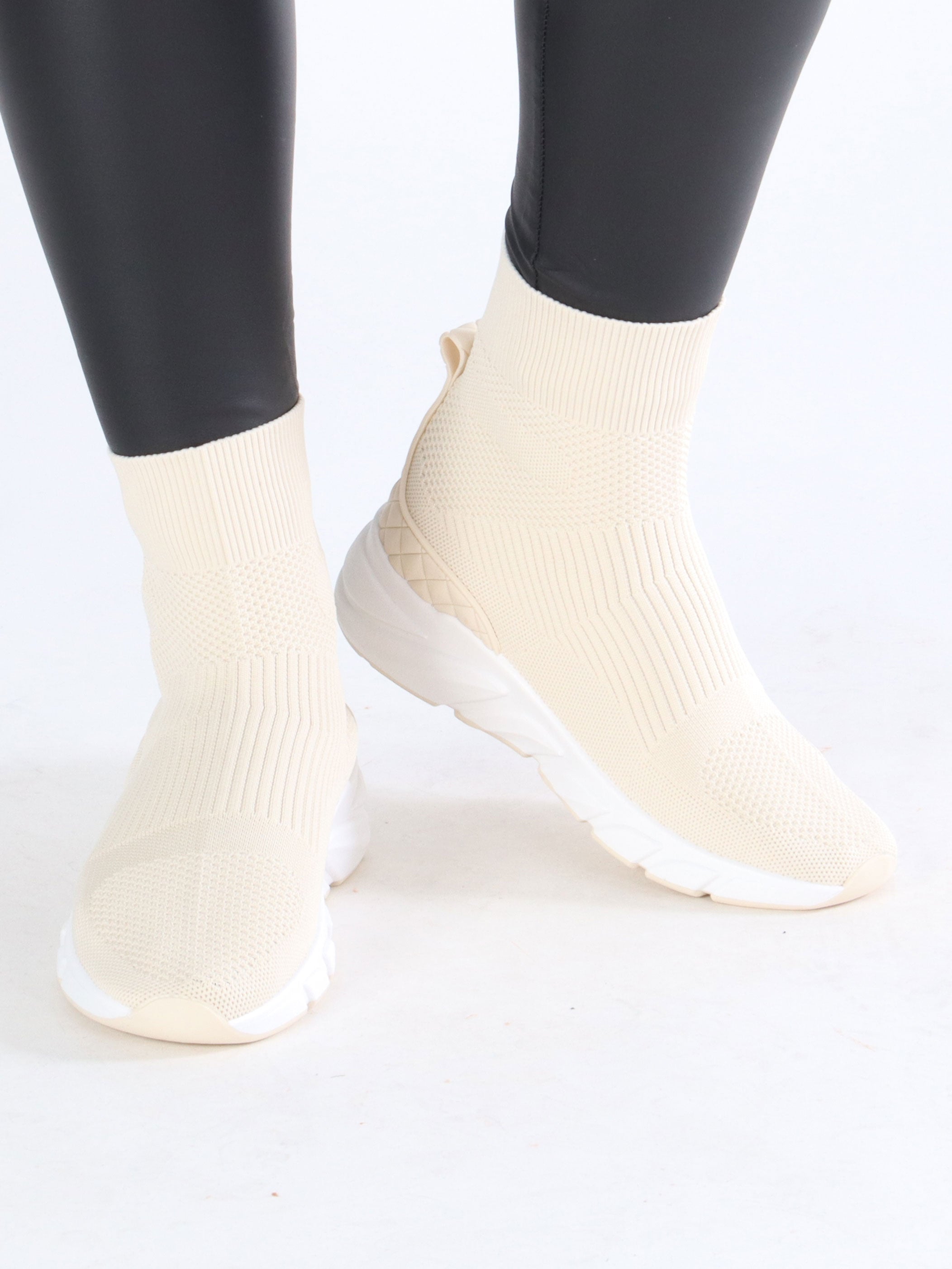 Olivia - Let sokkesneaker med quiltet detalje